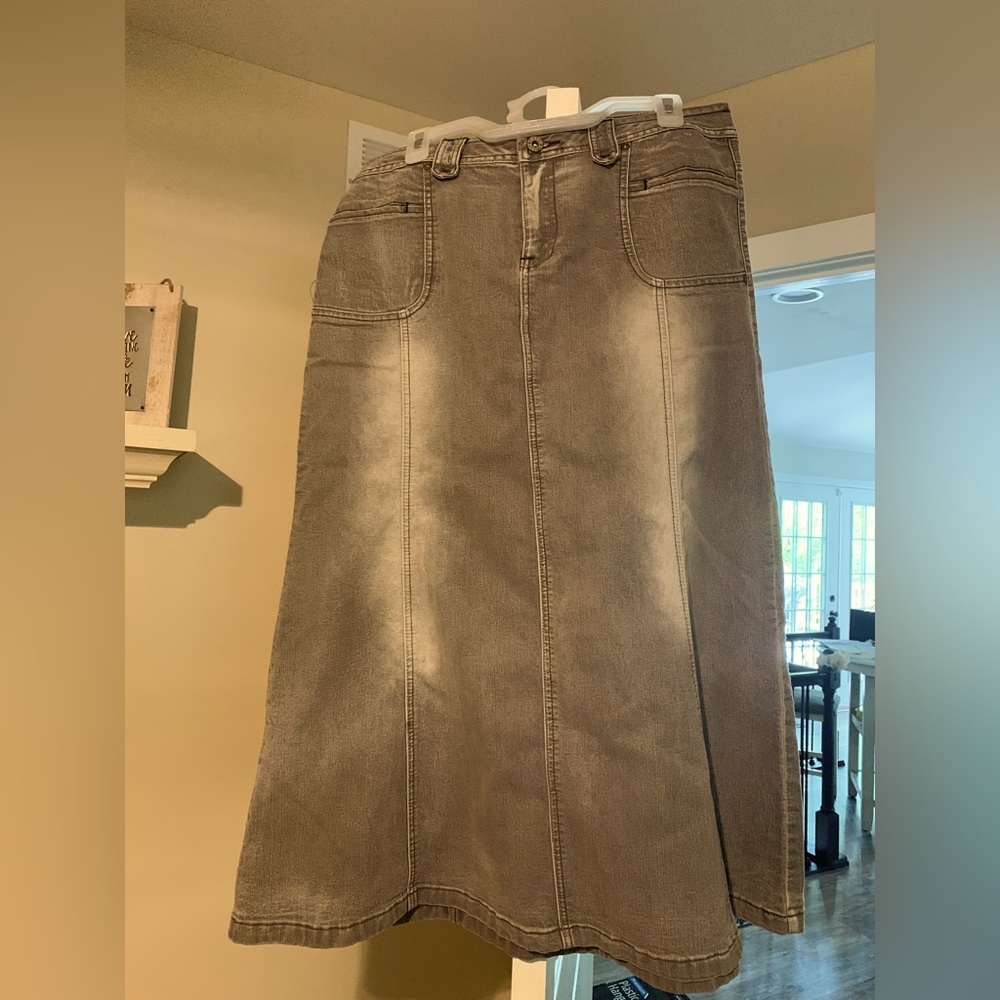 Ladies Cato blue jean denim skirt size 14
